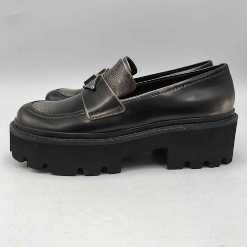 チャールズキース CHARLES & KEITH 22AW Metallic Accent Penny Loafers メタリックアクセント ペニーローファー レディース JPN:23