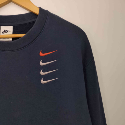 ナイキ NIKE French Terry Swoosh 4 Embroidered Round Neck Sports Pullover メンズ import:L