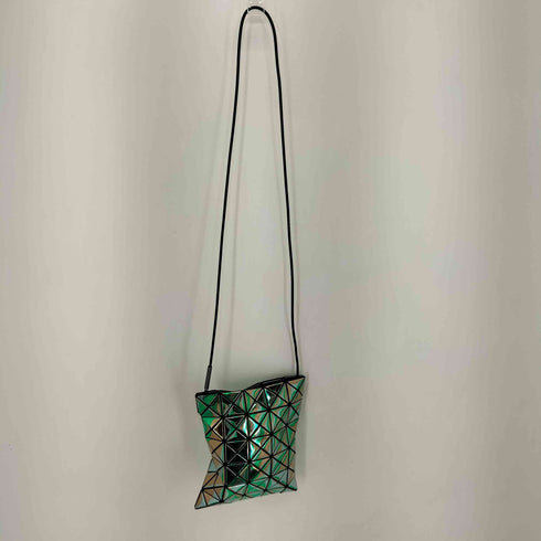 バオバオイッセイミヤケ BAO BAO ISSEY MIYAKE クロスボディバッグ Platinum Mermaid レディース