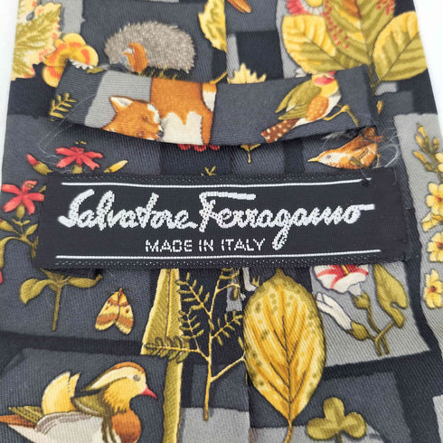 サルヴァトーレフェラガモ Salvatore Ferragamo イタリア製 アニマル柄 シルクネクタイ メンズ