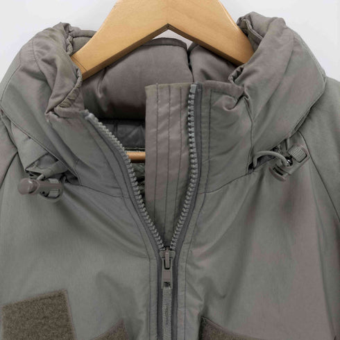 ユーエスアーミー U.S. ARMY ECWCS GENIII LEVEL7 PRIMALOFT メンズ small short