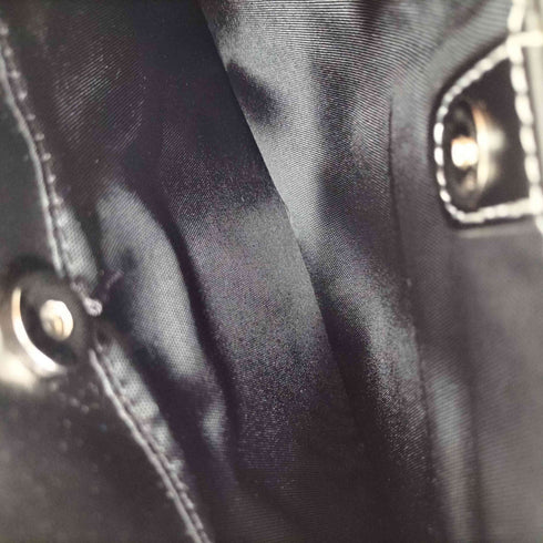 ピエールカルダン pierre cardin レザー スクエア ポーチ レディース