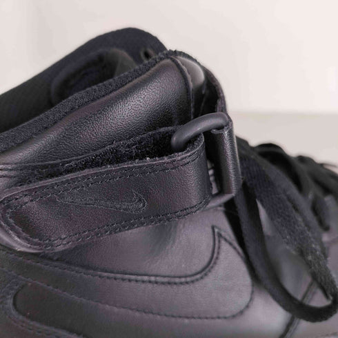 ナイキ NIKE WMNS AIR FORCE 1 ’07 MID レディース 25.5