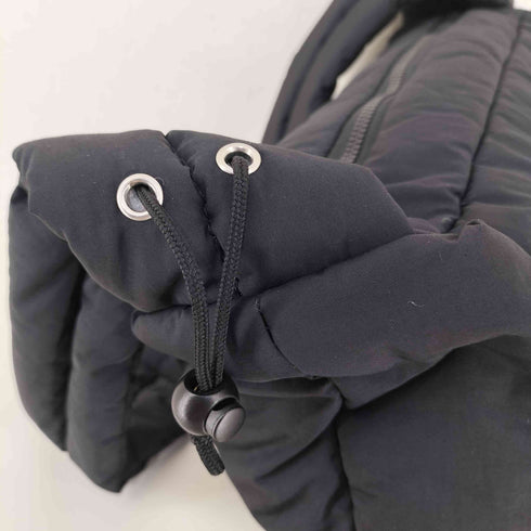 ヘイライフストア Hey life store gyoza cushion bag レディース
