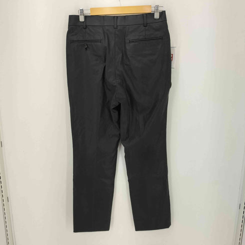 ジョンローレンスサリバン JOHN LAWRENCE SULLIVAN 20SS VEGAN LEATHER TUCKED TROUSERS メンズ JPN:48
