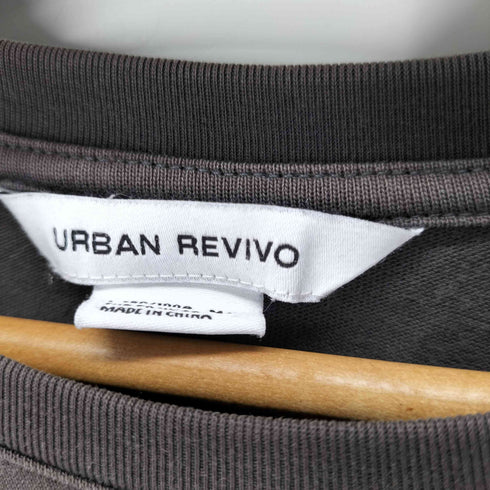 アーバン レヴィヴォ URBAN REVIVO プリント クルーネック S/S Tシャツ メンズ JPN:L