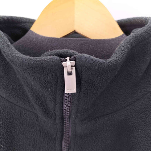 DETA ロゴ刺繍スタンドカラーフリースジャケット メンズ JPN:XL