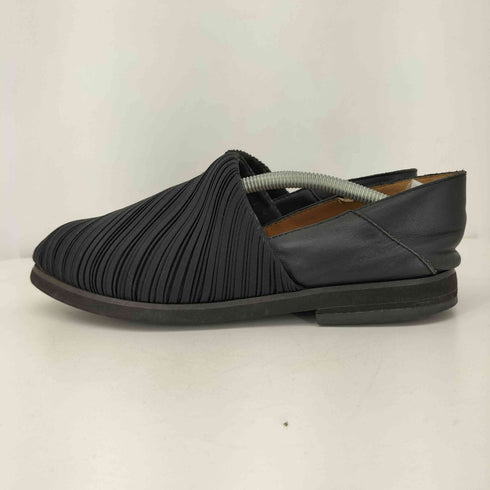 プリーツプリーズイッセイミヤケ PLEATS PLEASE ISSEY MIYAKE プリーツスリッポン レディース JPN:24.5