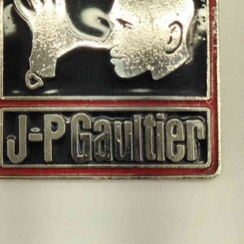 ジャンポールゴルチエ Jean Paul GAULTIER J-P スクエアシルエット ピンバッジ ピンズ メンズ