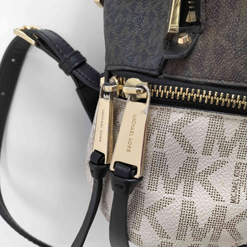 マイケルコース Michael Kors RHEA ZIP バックパック MKシグネチャー バイカラー レディース
