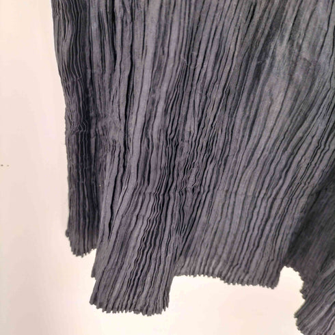 イッセイミヤケ ISSEY MIYAKE プリーツ シワ加工 ノースリーブトップス レディース JPN:L