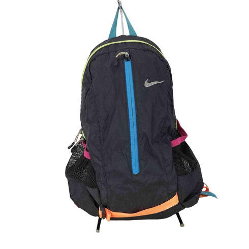 ナイキ NIKE マルチカラーテープデザインナイロンバックパック メンズ