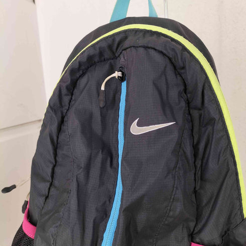 ナイキ NIKE マルチカラーテープデザインナイロンバックパック メンズ