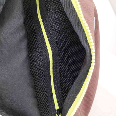 ナイキ NIKE チェック切替ナイロンボディバッグ メンズ