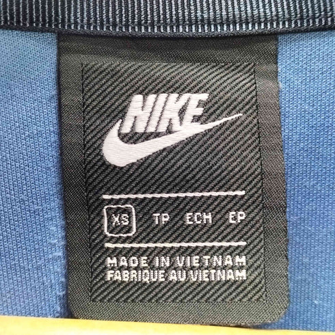 ナイキ NIKE 総柄 トラックジャケット メンズ JPN:XS