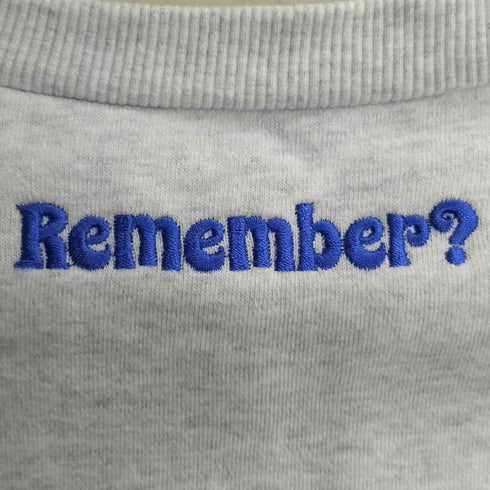 REMEMBER ロゴ刺繍 クルーネックスウェット メンズ