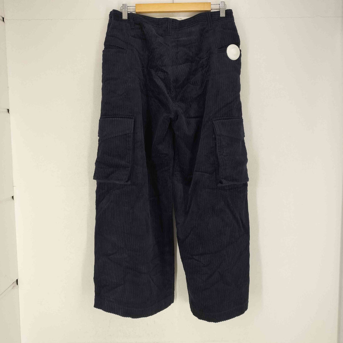 PARANOID(パラノイド) 24AW CORDUROY BIG TUCK CARGO PANTS メンズ JPN：M 【中古】【ブランド古着バズストア】 パラノイド PARANOID 24AW CORDUROY BIG TUCK CARGO PANTS メンズ M