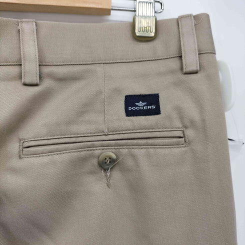 ドッカーズ DOCKERS PLEATED CLASSIC FIT ロゴパッチ 2タック チノ パンツ メンズ W34 L31