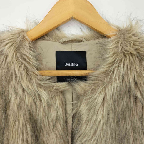 ベルシュカ BERSHKA フェイクファーベスト レディース import:L