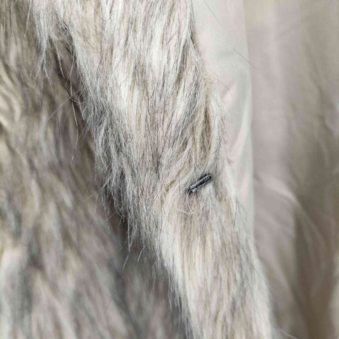 ベルシュカ BERSHKA フェイクファーベスト レディース import:L