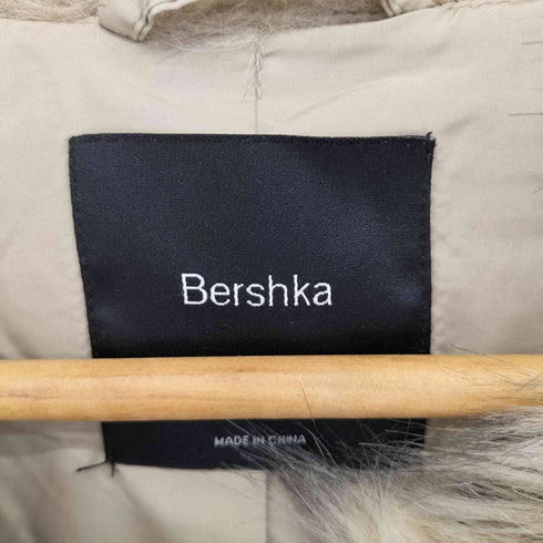 ベルシュカ BERSHKA フェイクファーベスト レディース import:L