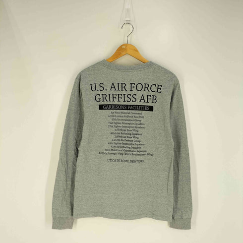 アヴィレックス AVIREX U.S. AIR FORCE GRIFFISS AFB プリント ロングスリーブTシャツ メンズ import:M