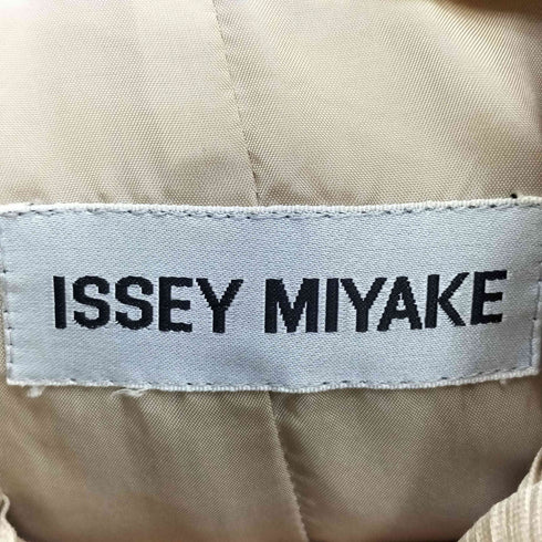イッセイミヤケ ISSEY MIYAKE 襟プリーツ ダウン コート レディース JPN:2