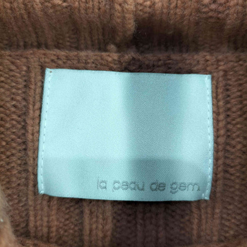 ラポドゥジェム la peau de gem タートルネックニットプルオーバー レディース FREE