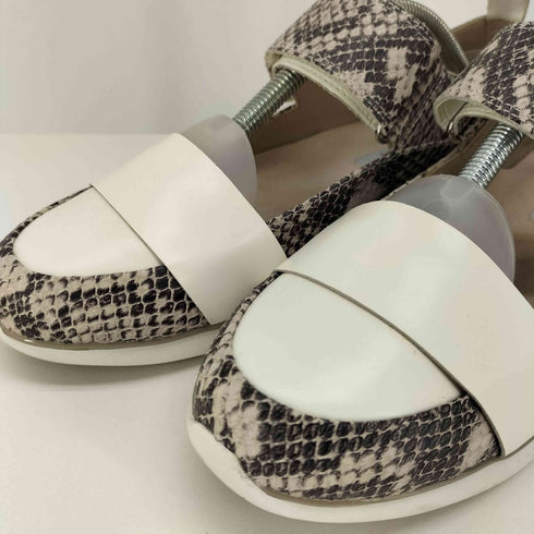 クラークス Clarks パイソン柄 ベルクロ サンダル レディース UK:5