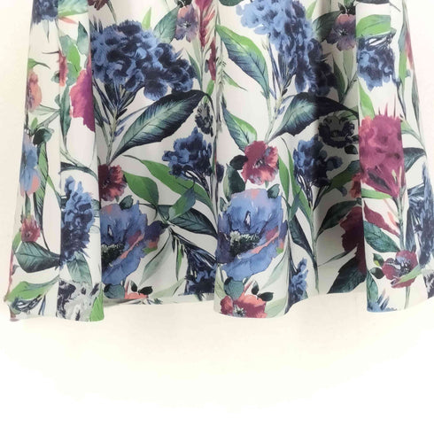 ティアラ Tiara 花柄フレアスカート レディース JPN:2