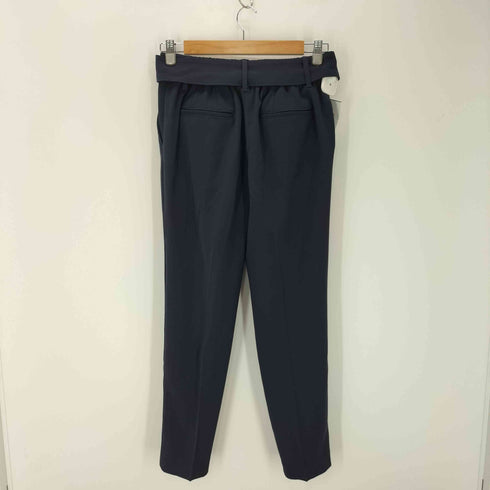 プラステ PLST バック サテン ストレッチ 太ベルト付き テーパード パンツ レディース JPN:M