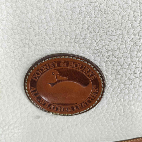 ドゥーニーアンドバーク DOONEY&BOURKE USA製 レザーショルダーバッグ レディース