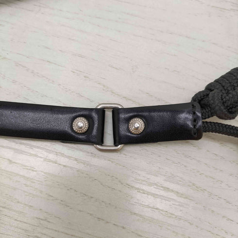 トーガプルラ TOGA PULLA Leather phone strap レディース