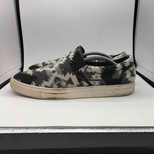 ウノピュウノウグァーレトレ 1PIU1UGUALE3 16AW ネイティブ柄 ノルディック スリッポン メンズ JPN:28