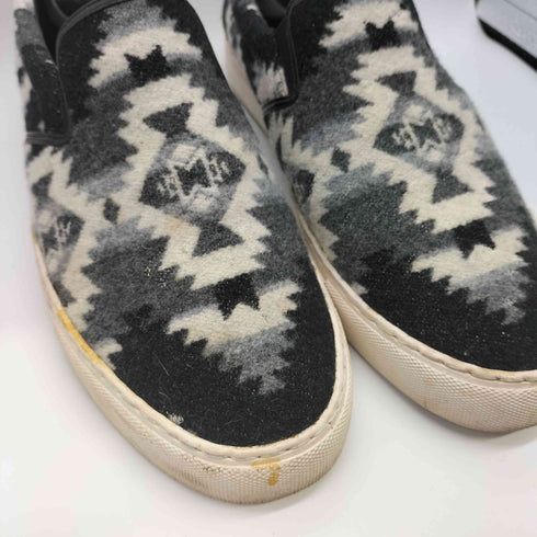 ウノピュウノウグァーレトレ 1PIU1UGUALE3 16AW ネイティブ柄 ノルディック スリッポン メンズ JPN:28