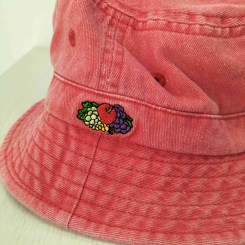 フルーツオブザルーム FRUIT OF THE LOOM フルーツロゴ刺繍バケットハット ピグメント メンズ 57~59