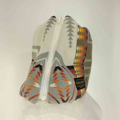ペンドルトン PENDLETON 総柄 リバーシブル ダウン ネックウォーマー レディース