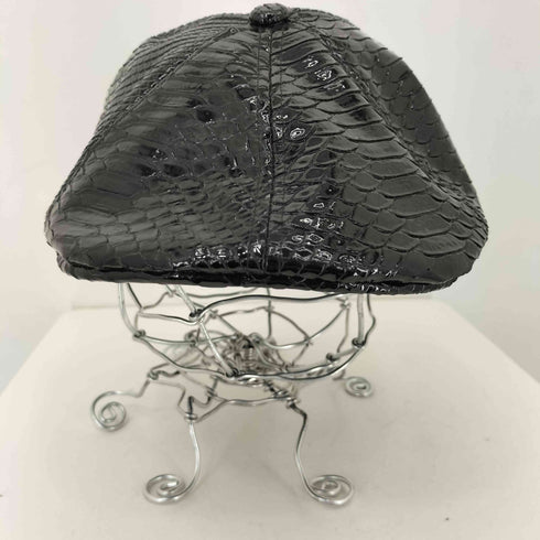 カンゴール KANGOL KAWI JAMELE パイソン型押し フェイクレザー ハンチング帽 メンズ FREE