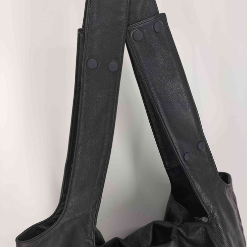 ディスコードヨウジヤマモト discord Yohji Yamamoto 23AW INFINITE (Signature) インフィニット シグネチャー レザー ショルダーバッグ メンズ