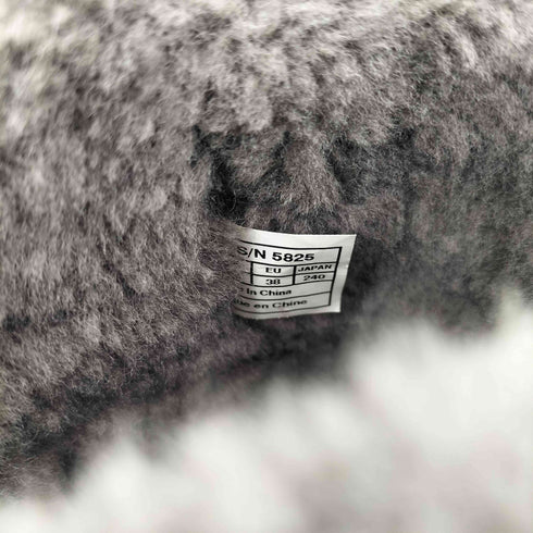 アグオーストラリア UGG Australia クラシック ショートブーツ ムートン シープスキン レディース JPN:24
