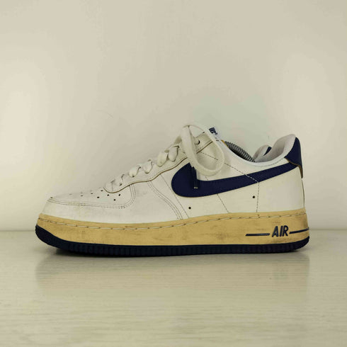 ナイキ NIKE AIR FORCE 1 '07 Sail/Deep Royal Blue エアフォース 1 07 セイル/ディープロイヤルブルー スニーカー レディース JPN:24