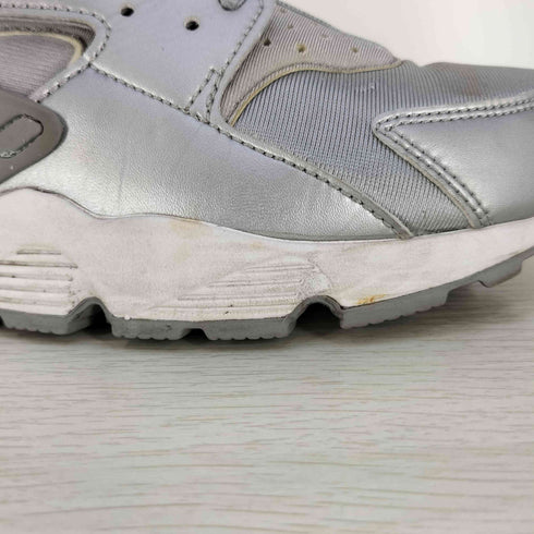 ナイキ NIKE AIR HUARACHE RUN SE エア ハラチ ラン SE メタリックシルバー スニーカー レディース JPN:24