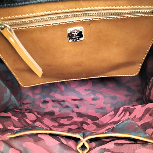 エムシーエム MCM 裏地カモ レザーハンドル トートバッグ メンズ