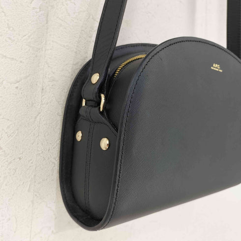 アーペーセー A.P.C. DEMI LUNE レディース