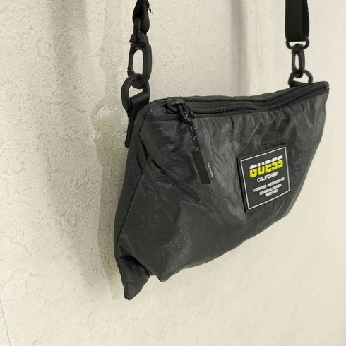 ゲス GUESS Logo Sacoche Shoulder Bag メンズ FREE