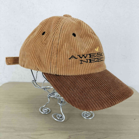 AWESOME NEEDS ロゴ刺繍 コーデュロイキャップ Y2K レディース