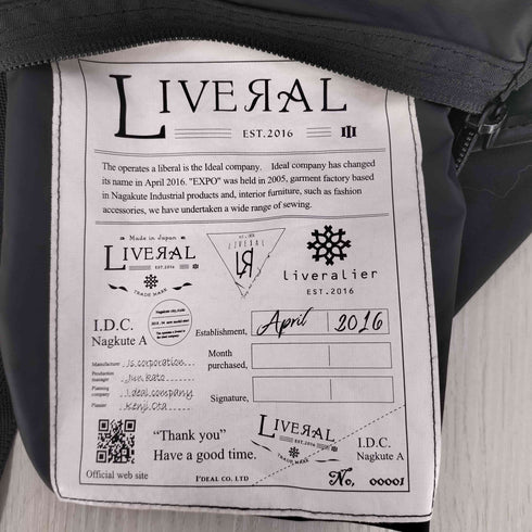 LIVERAL 撥水 速乾 NAKI S ショルダーバッグ メンズ FREE