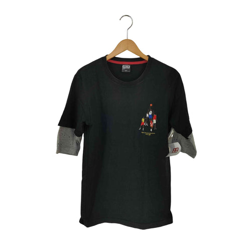 キックスティーワイオー KIKS TYO フェイクレイヤード BALLERS SQUAD クルーネックTシャツ メンズ JPN:L