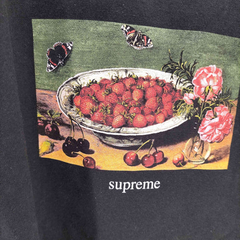 シュプリーム Supreme 23SS Strawberries Tee メンズ import:M