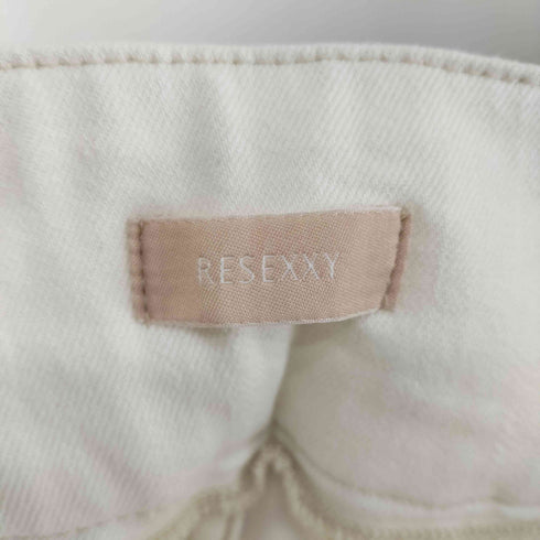 リゼクシー RESEXXY 3連ボタンブーツカットデニム レディース JPN:S